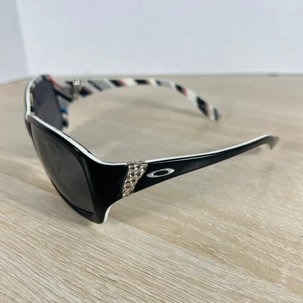 Oakley Discreet OO2012-01 Womens Sunglasses Black